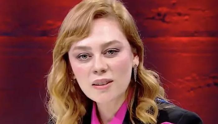 Demet Evgar Ana Haber'de şaşırttı!  Alkışlama