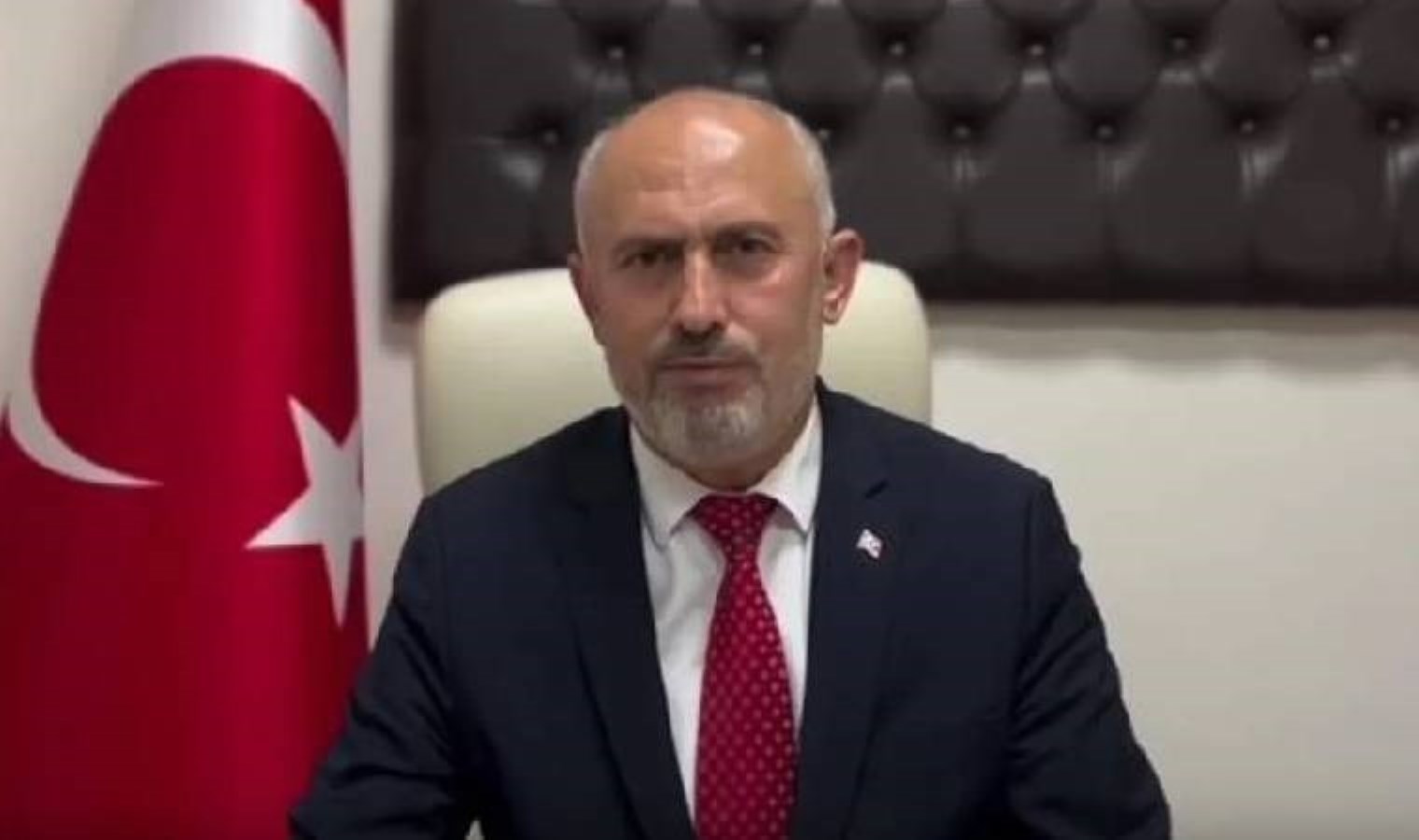 Çakarlı konvoyla gündeme geldi... O liderden açıklama!  - Türkiye'den son dakika haberleri