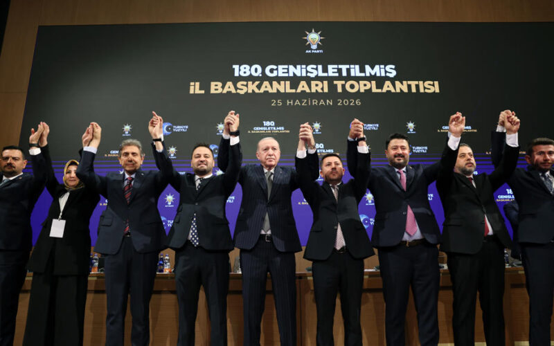 Rasim Arı, Mesut Özarslan ve Mehmet Özcan AK Parti'ye katıldı