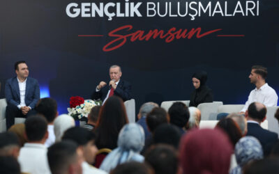Cumhurbaşkanı Erdoğan: Gençleri siyasetin merkezine aldık
